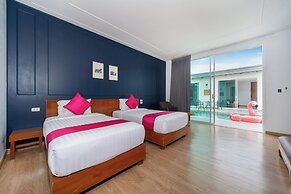 Phuket La Siesta, Naiharn Beach
