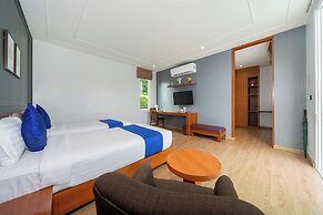 Phuket La Siesta, Naiharn Beach