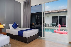 Phuket La Siesta, Naiharn Beach