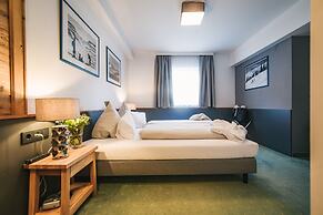 Arlen Lodge Hotel