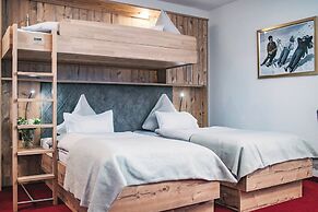 Arlen Lodge Hotel