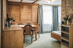 Arlen Lodge Hotel