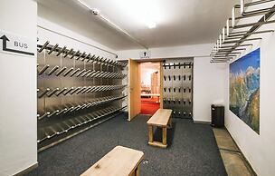 Arlen Lodge Hotel