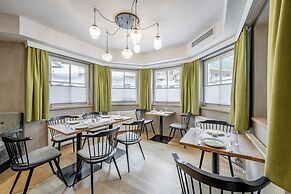 Arlen Lodge Hotel