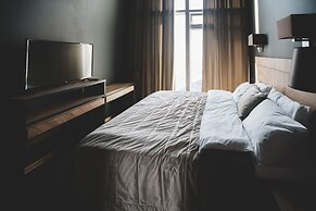 Say Wow Hotel