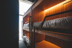 Say Wow Hotel