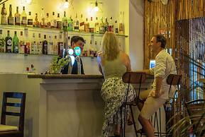 River Retreat Boutique Hotel