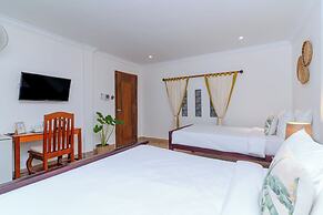 River Retreat Boutique Hotel