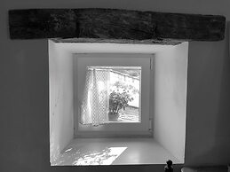 La Grulla Dorada