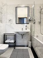 Amber Design Residence