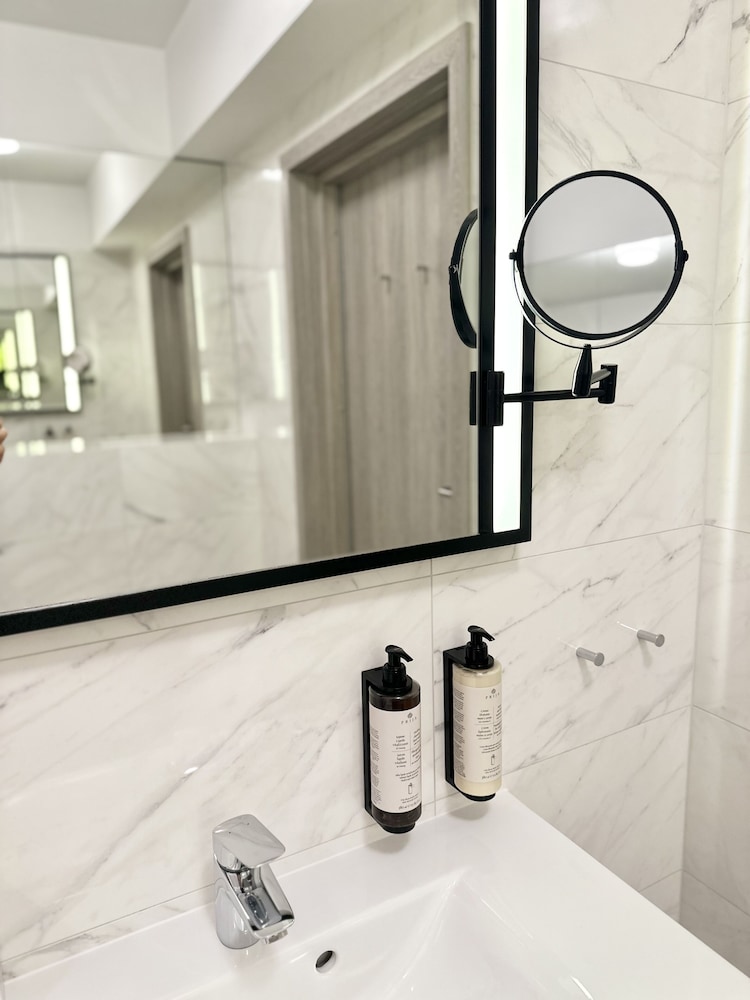 Amber Design Residence