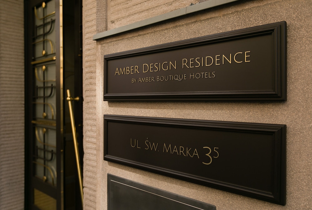 Amber Design Residence