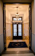 Amber Design Residence