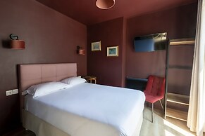 HOTEL MAAT ETOILE