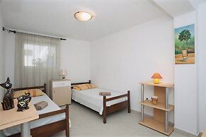 Guest House Mara