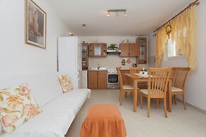 Guest House Mara