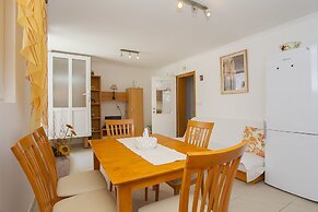 Guest House Mara