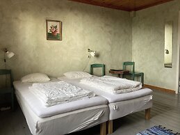 Kustnära Vandrarhem - Hostel