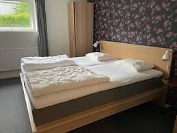 Kustnära Vandrarhem - Hostel