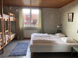 Kustnära Vandrarhem - Hostel