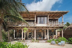 Aldea Canzul Tulum