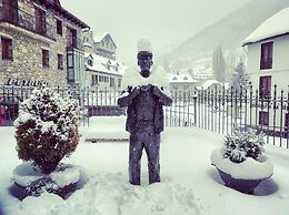 Hotel Valle De Izas