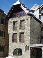 Hotel Valle De Izas