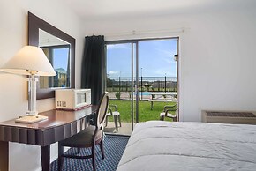 Rodeway Inn at Somers Cove Marina