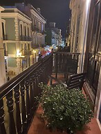 352 Guest House