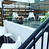 352 Guest House