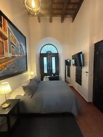 352 Guest House