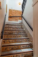 352 Guest House