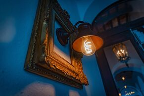 352 Guest House