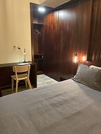 352 Guest House