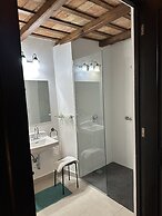 352 Guest House