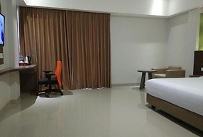 Emerald Hotel