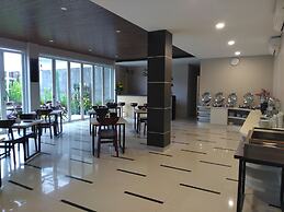 Emerald Hotel
