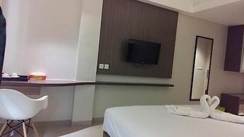 Emerald Hotel