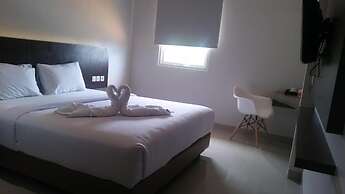 Emerald Hotel