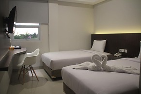 Emerald Hotel