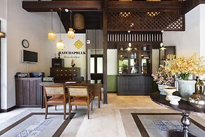 Ratchapruek Lanna Boutique