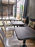 Norn Nee Nor Hostel&Cafe