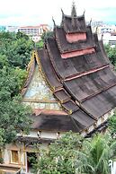 Lao Poet Hotel