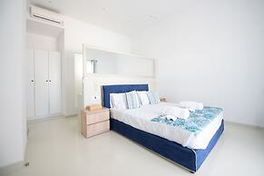 Amaris Mykonian Residence