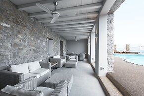 Amaris Mykonian Residence