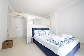 Amaris Mykonian Residence