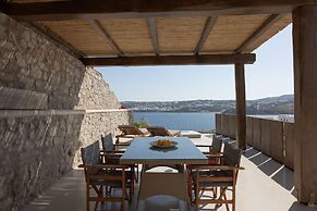 Amaris Mykonian Residence
