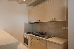 Amaris Mykonian Residence