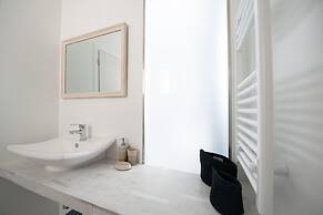 Amaris Mykonian Residence