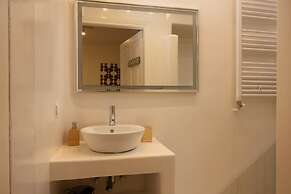 Amaris Mykonian Residence